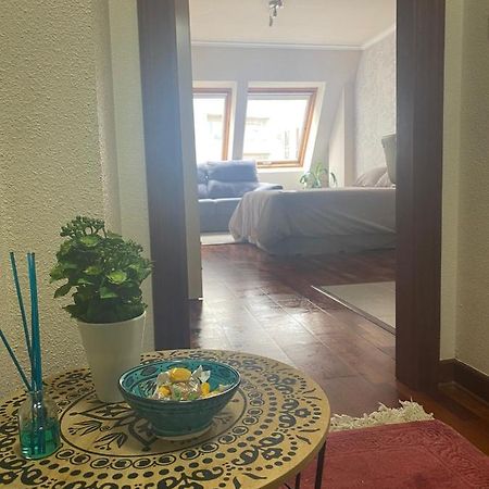 Estudio Plaza Eliptica B&B Vigo Esterno foto