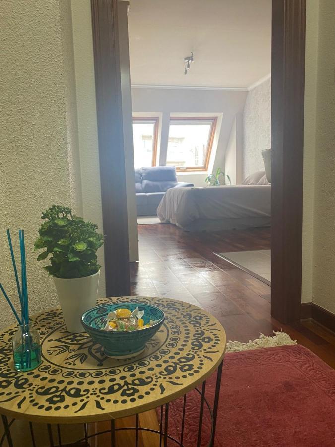 Estudio Plaza Eliptica B&B Vigo Esterno foto