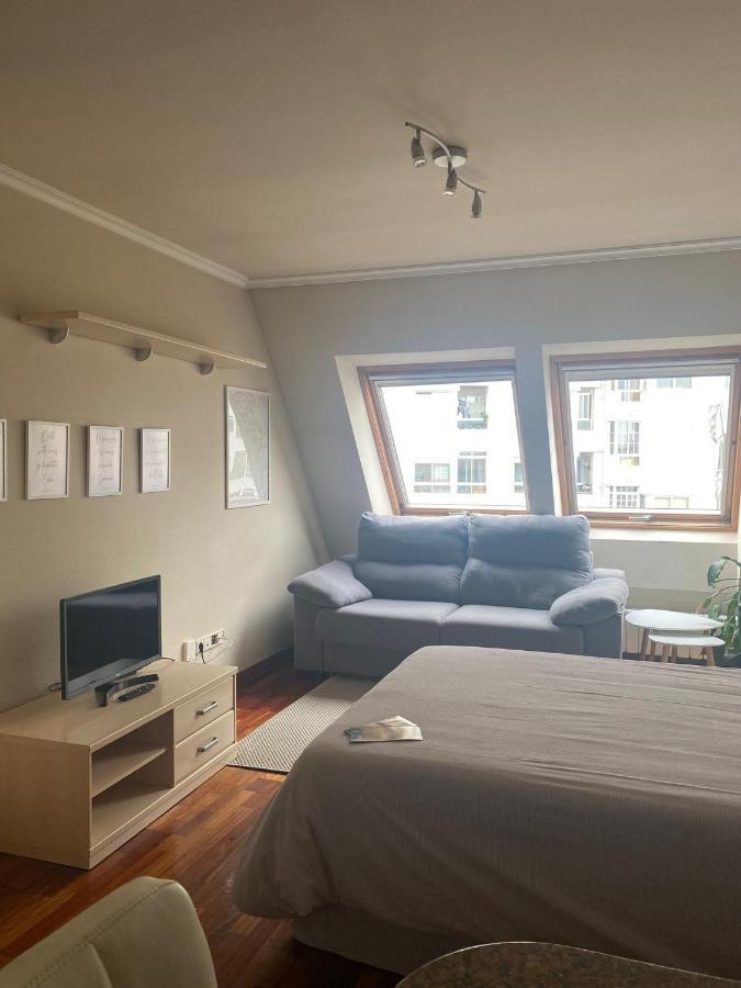 Estudio Plaza Eliptica B&B Vigo Esterno foto