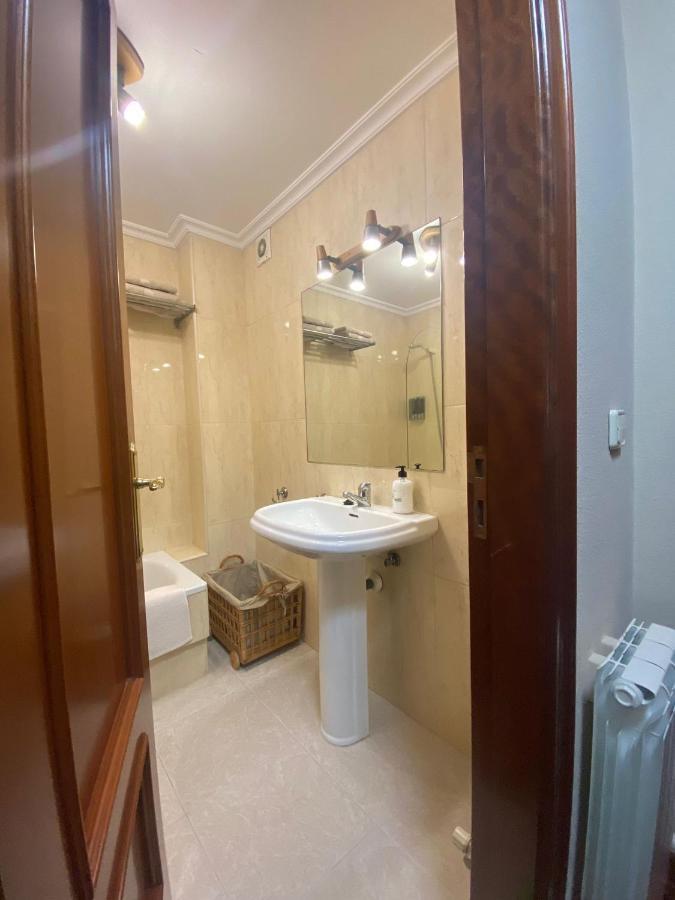 Estudio Plaza Eliptica B&B Vigo Esterno foto